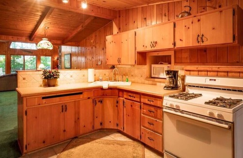 Mayfield Cabin | Spider Lake Oasis Sum