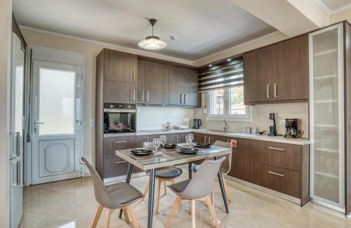 Kambos Apartment | Spiladia Luxury Apartment