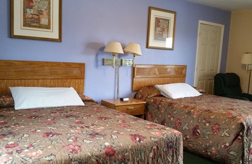 Shelbyville Hotel | Spillway Motel