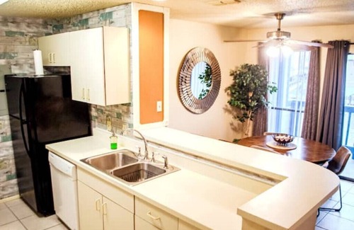 Corpus Christi Condo | Spinnaker 217 Waterfront 2/2 Condo/Pool/Boat Slip/Hot Tub
