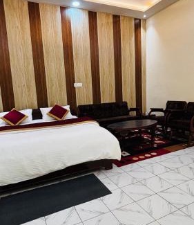 Varanasi House | Spiritual Homes & VILLA
