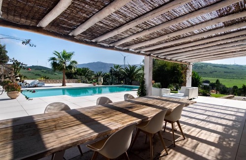El Almarchal Villa | Splendid Cortijo Almarchal