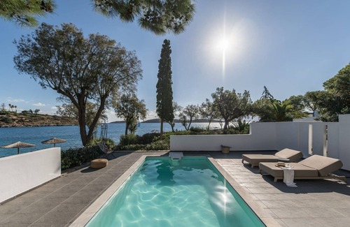 Agios Nikolaos Villa | Splendid Crete Hotel | Villa Paradiso | 1 Bedroom | Large Terrace with Private.