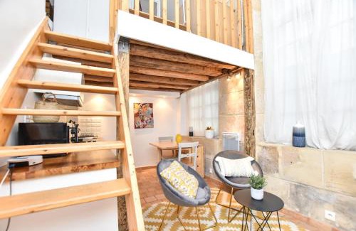 Les Iles Apartment | Splendid duplex - 1BR-2P - Notre Dame-Île St-Louis
