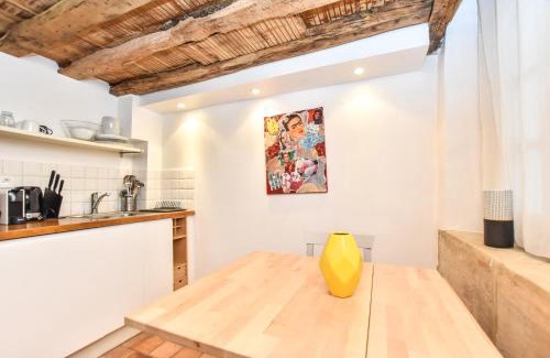 Les Iles Apartment | Splendid duplex - 1BR-2P - Notre Dame-Île St-Louis