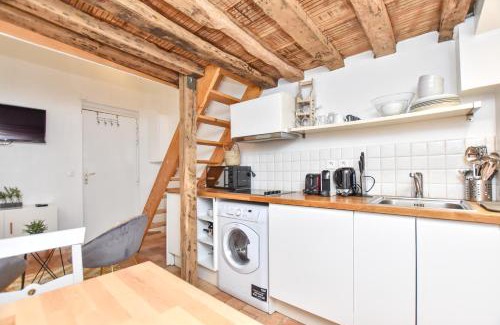 Les Iles Apartment | Splendid duplex - 1BR-2P - Notre Dame-Île St-Louis