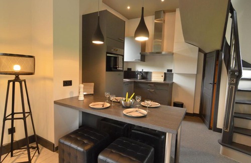 Pepinster House | Splendid Holiday Home in Pepinster with Private Garden BBQ
