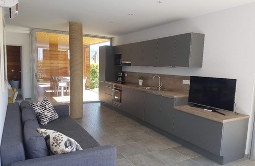 Porticcio Apartment | Splendide Appartement T3 à Porticcio vue mer et Maquis