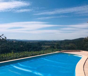 La Londe-les-Maures Villa | Splendide villa vue mer a Valcros