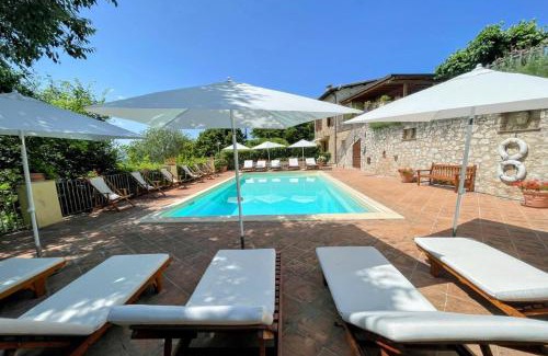 Spoleto Villa | spoleto country park sleeps 28 with activities area, kiddies area, pool, games
