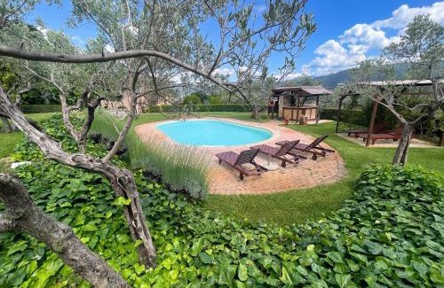 Spoleto Villa | Spoleto Tranquilita Villa, Cottage, Yoga Studio and pool sleeps 20