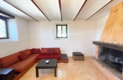 Spoleto Villa | Spoleto Tranquilita Villa, Cottage, Yoga Studio and pool sleeps 20