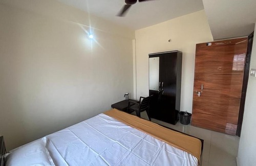 Paud Hotel | SPOT ON 81269 Shree Sai Residency