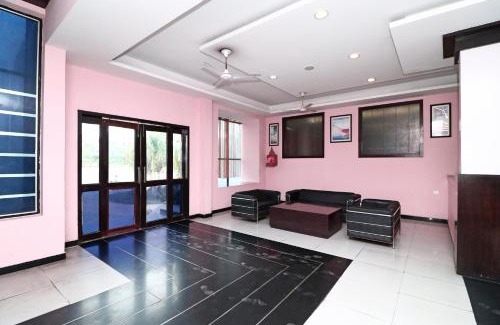 Rudrapur Hotel | SPOT ON Hotel Center Point