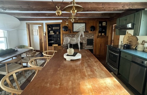 Andover Other | Sprawling Riverbend Farmhouse Close to Mountains with Hot Tub