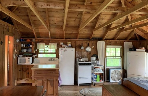 Pine Point House | Spread out and breathe across from the beach!