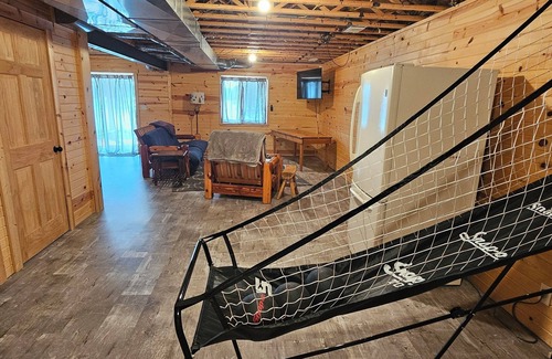 Lachine House | Spread out in our spacious double lot lakefront cabin!