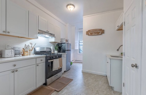 Hoboken Apartment | Spring 25% Discount is here, 1King bed, Near NYC