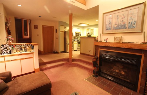 Killington House | Spring and Summer is a great time to enjoy Killington's premiere resort and spa!