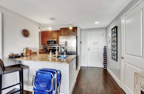 Boynton Beach Condo | Spring Deals! The Sunrise Suite - Casa Costa 309N, Pools, Jacuzzi, Beach, Shops & Dog Friendly
