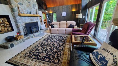 Campton House | Spring Hill 70