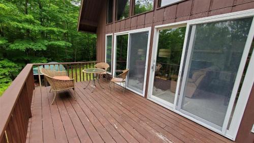 Campton House | Spring Hill 70