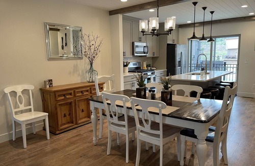 Park City House | Spring is here! New townhome just 10 minutes from Park City.