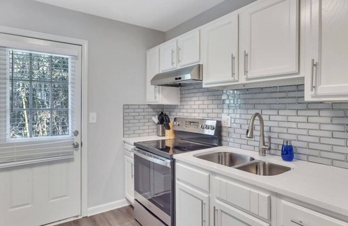 Austell House | Spring Road 1744 · ATH - Austell - 2BR- Ranch - Pet Friendly (1744)