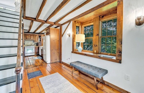Milford Cottage | Spring Sale Cozy Modern Rustic Cottage Yard W/D