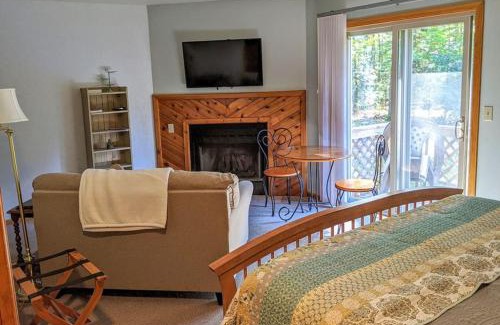 Prudenville House | Springbrook Inn AuSable