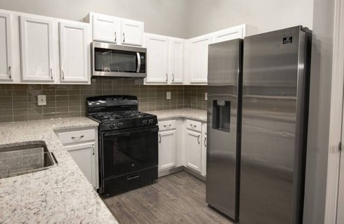 Austell House | Springchase · Six Flags Over Georgia Fun Getaway Home