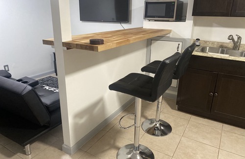 Queens Apartment | SPRINGFIELD ESTATE-9 MINS FRM JFK/20 MINS FRM LGA