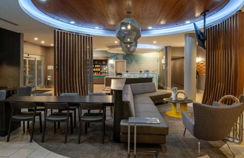 Lake Charles Hotel | SpringHill Suites by Marriott Lake Charles