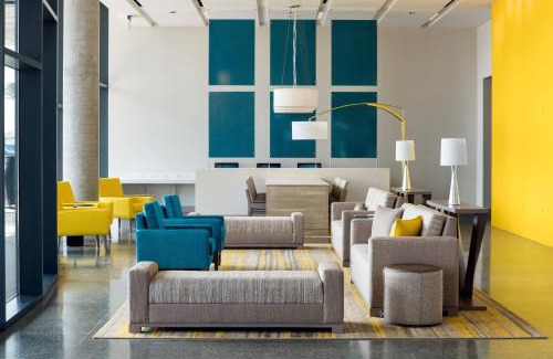 Columbia Hotel | SpringHill Suites by Marriott San Diego Downtown/Bayfront