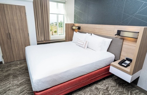 Guasti Hotel | SpringHill Suites by Marriott Ontario Airport/Rancho Cucamonga