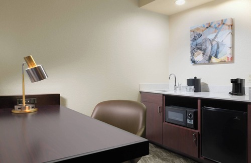 Addison Hotel | SpringHill Suites by Marriott Dallas Addison/Quorum Drive