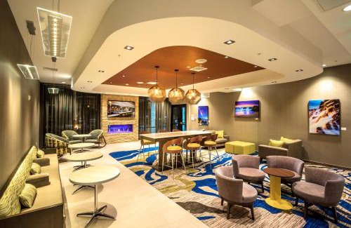 Marina Hotel | SpringHill Suites by Marriott The Dunes On Monterey Bay