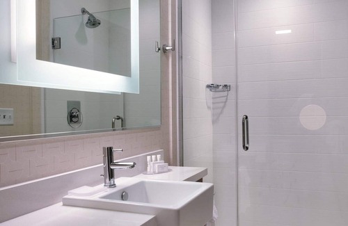Coeur d'Alene Hotel | SpringHill Suites by Marriott Coeur d'Alene