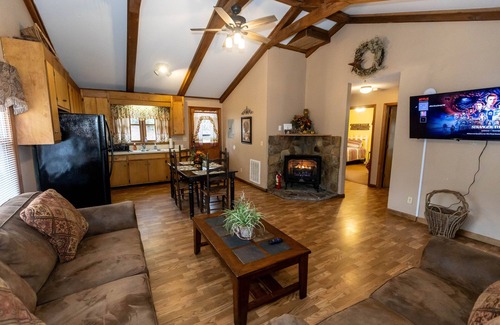 Springmaid Mountain Cabin | Springmaid Mountain