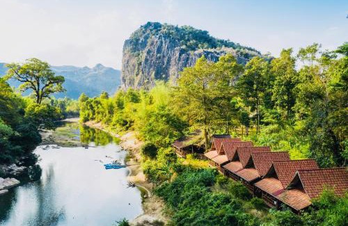 Kong Lor House | SpringRiver Resort