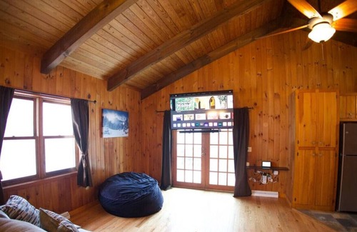 Otis House | Springtime Oasis in the Berkshires