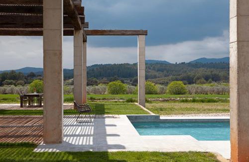 Les Useres Villa | SpronkenHouse