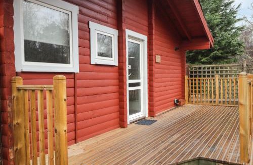 Marybank House | Spruce Lodge