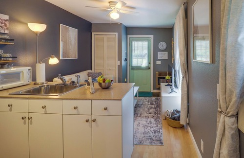 Spruce Pine Apartment | Spruce Pine Studio Near Blue Ridge Parkway!
