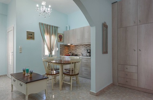 Kalamaki Apartment | Spyros Aptmnts - Studio Ariadni with communal pool