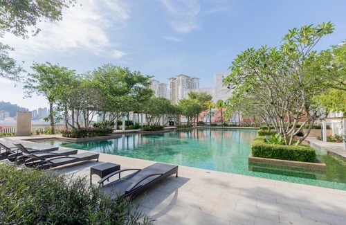 Seri Tanjung Pinang Apartment | SQSu