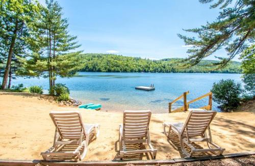 Holderness House | Squam Lake 3 bed plus 3 bath rental (Suite 7)