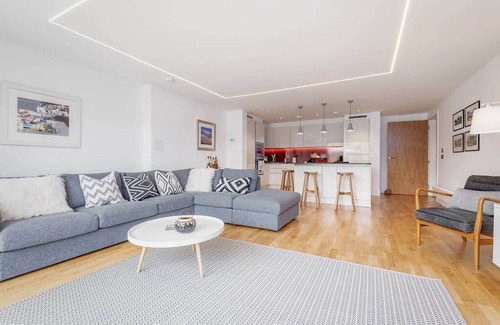 St. Andrews Apartment | Square Green (No 11) | Garden