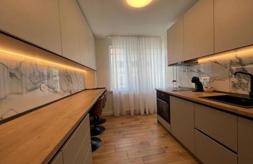 Old Town Apartment | Square View