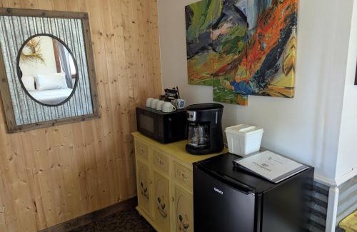 Squaw Valley Hotel | Squaw Valley Motel Room 8
